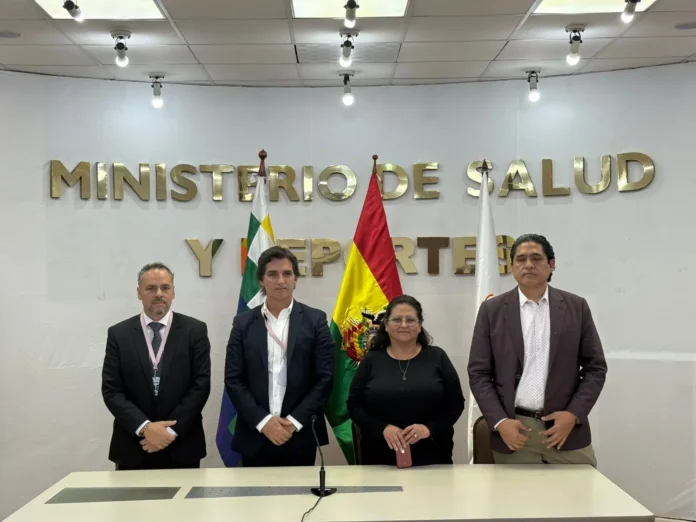 saavedra-se-reune-con-ministra-de-salud-y-cooperacion-internacional