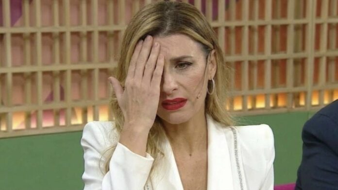 mariana-brey-tiro-una-terrible-burrada-queriendo-defensor-a-adorni-y-la-humillaron-al-aire:-“ese-es-el-delito”