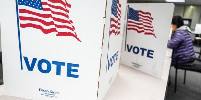 estados-unidos:-la-corte-suprema-de-virginia-anula-una-nueva-carta-electoral-favorable-al-partido-democratico