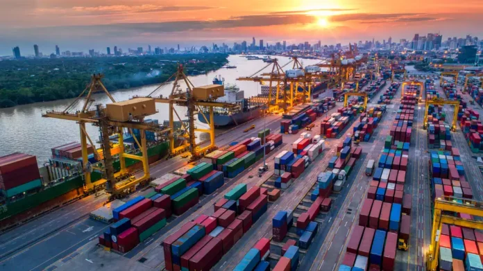 brasil-establece-record-historico-de-exportaciones-en-abril-gracias-al-aumento-del-petroleo-y-la-soja