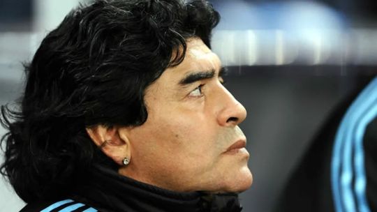 maradona-sufrio-“alrededor-de-12-horas”-de-agonia-antes-de-morir,-segun-escucha-el-tribunal