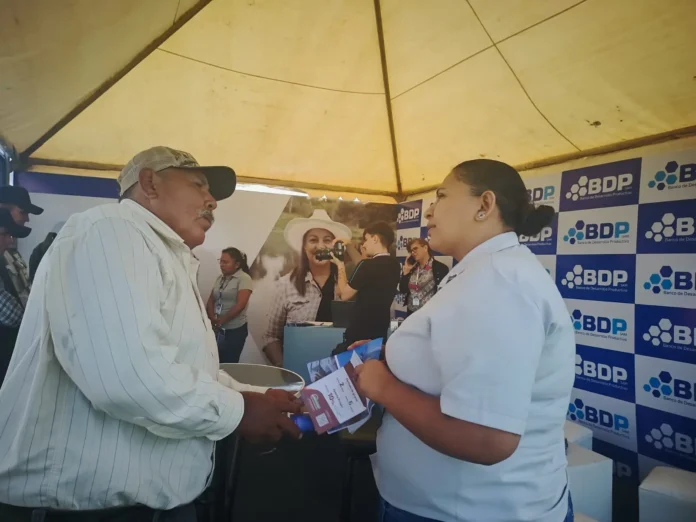 bdp-exponen-su-oferta-de-creditos-productivos-en-la-expoagro-2026