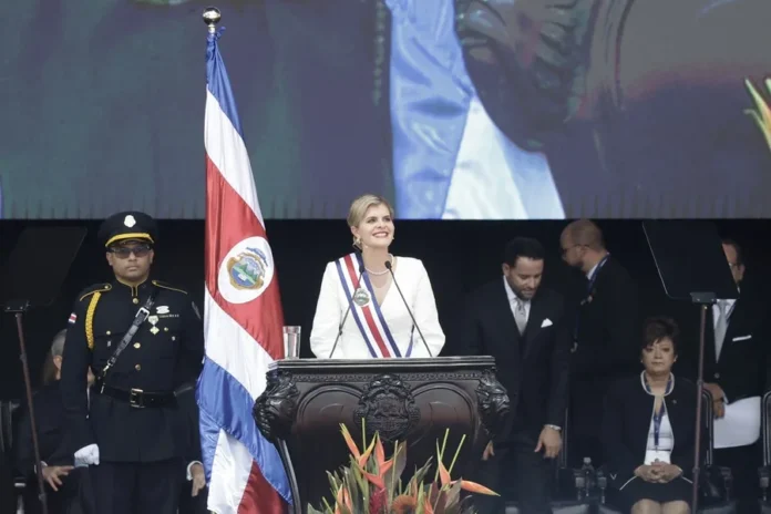 laura-fernandez-asume-la-presidencia-de-costa-rica-con-la-promesa-de-mano-firme-contra-el-narcotrafico