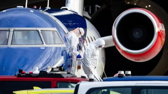 la-carrera-internacional-para-rastrear-a-los-pasajeros-que-se-bajaron-antes-de-que-se-descubriera-el-brote-de-hantavirus-en-un-crucero.