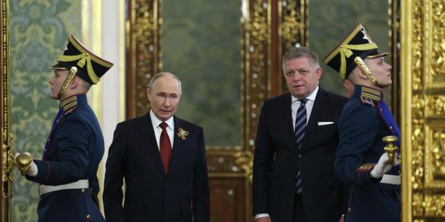 en-directo,-guerra-en-ucrania:-vladimir-poutine-recoit-robert-fico,-primer-ministro-eslovaco,-unico-dirigente-europeo-venu-pour-les-commemorations-du-9-mai-1945;-un-civil-tue-malgre-la-treve