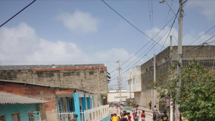 cartagena:-acuacar-decreta-racionamiento-de-agua-sectorizado-en-medio-de-una-crisis-de-abastecimiento,-mientras-en-los-barrios-persisten-protestas