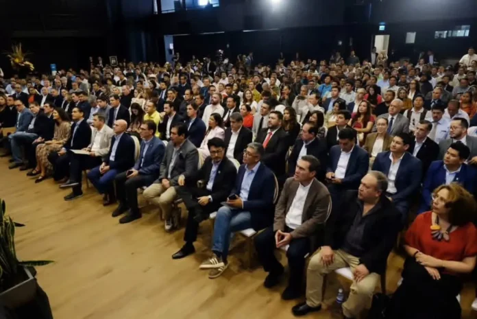 encuentro-nacional-inicia-con-participacion-de-politicos-y-sectores