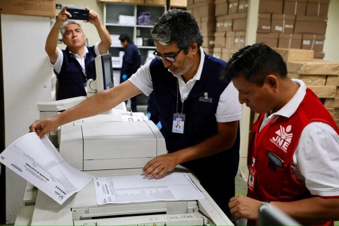 onpe-inicia-impresion-de-material-para-segunda-vuelta-tras-auditoria-anunciada-por-el-jne