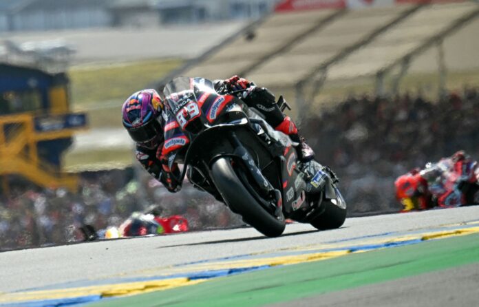 motogp:-jorge-martin-gana-el-sprint-del-gran-premio-de-francia-y-marc-marquez-sufre-fractura