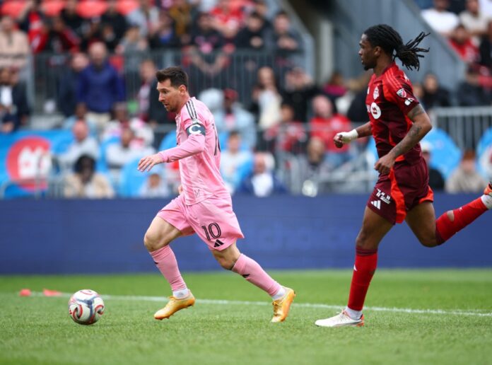 messi-anota-y-asiste-en-triunfo-de-inter-miami-sobre-un-diezmado-toronto
