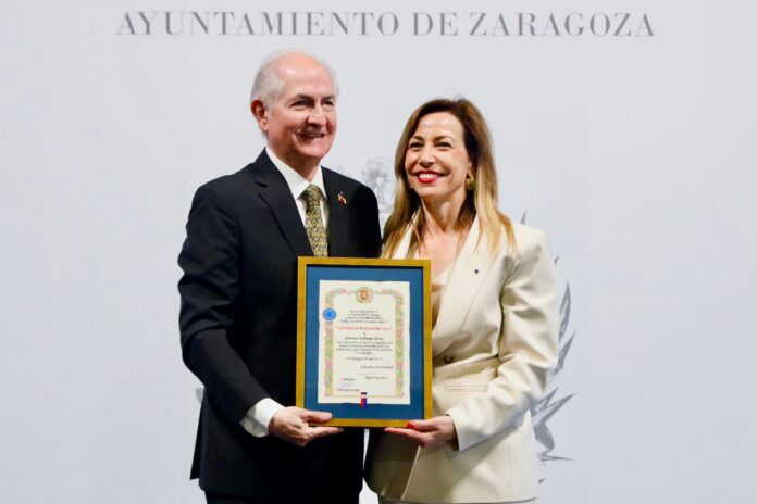 zaragoza-distinguio-a-antonio-ledezma-con-la-estrella-de-europa-por-su-defensa-de-la-libertad:-“no-olviden-a-venezuela”