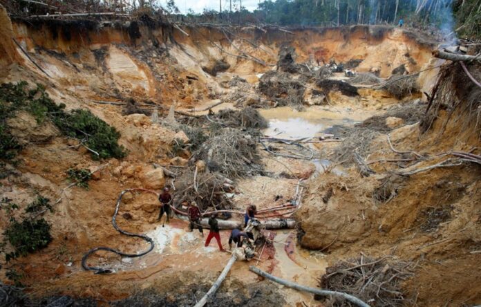 sos-orinoco-advierte-que-la-mineria-ilegal-en-el-caroni-agrava-la-crisis-electrica