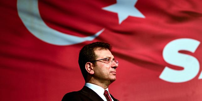 juge-depuis-mars,-le-maire-d’istanbul-ekrem-imamoglu,-oponente-numero-un-a-erdogan,-denuncia,-de-sa-prision,-«l’autocratie-qui-a-fabrique-ce-proces-inequitable»