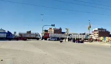 en-la-paz,-protestas-se-masifican-y-piden-la-renuncia-a-la-paz.