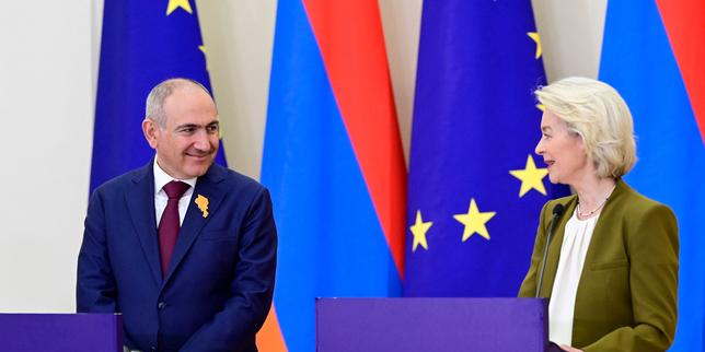 la-via-etroite-de-l’armenie-entre-la-russie-et-l’union-europeenne