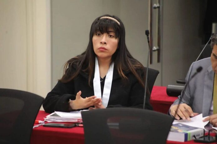 betssy-chavez:-poder-judicial-rechaza-recurso-para-evitar-ingreso-a-la-embajada-de-mexico-donde-sigue-asilada