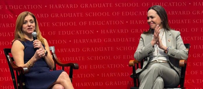 maria-corina-machado-en-harvard:-“tenemos-la-posibilidad-de-construir-una-nacion-desde-cero”