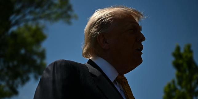 «-donald-trump-aurait-evite-una-buena-parte-de-los-ecueils-qu’il-rencontre-en-iran-s’il-avait-examine-d’un-oeil-critique-l’invasion-russe-en-ucrania-»