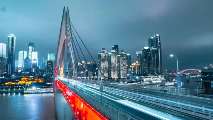 chongqing,-la-ciudad-futurista-que-muestra-como-china-se-ha-transformado-desde-que-trump-visito-el-pais-por-ultima-vez