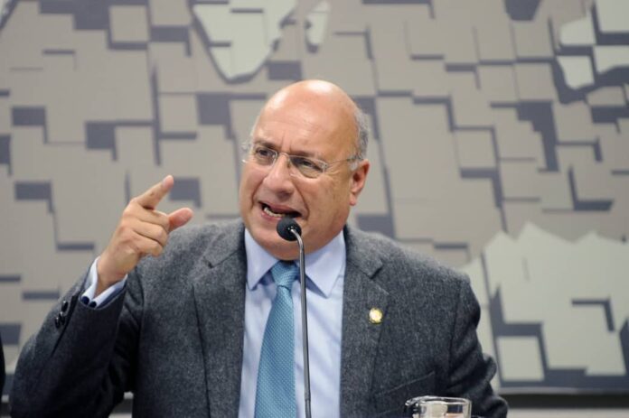 williams-davila-exige-la-liberacion-inmediata-de-cuatro-portugueses-detenidos-en-venezuela