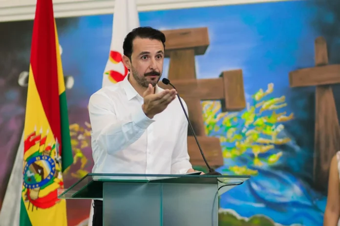 velasco-instruye-3-medidas-para-reducir-el-gasto-de-la-gobernacion