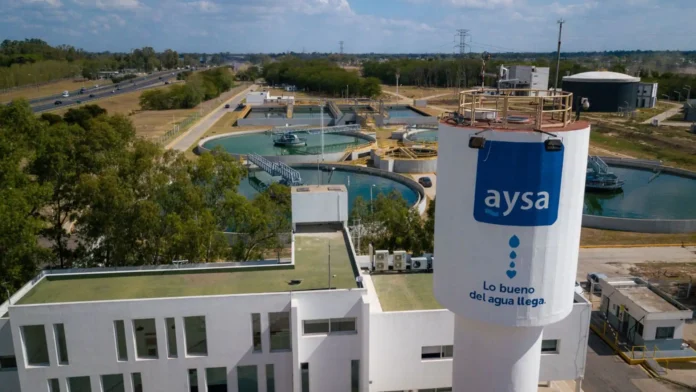 argentina-lanza-licitacion-para-privatizar-el-90%-de-la-sanitaria-aysa
