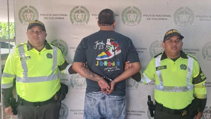 capturan-a-conductor-ebrio-tras-ocasionar-un-accidente-en-la-via-cartagena-barranquilla:-el-hombre-habria-intentado-sobornar-a-policias
