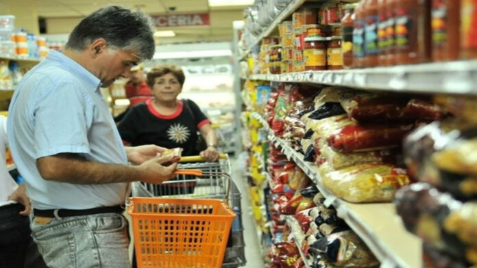 cendas-fvm:-canasta-alimentaria-familiar-aumento-5,5%-y-supero-los-730-dolares-en-abril