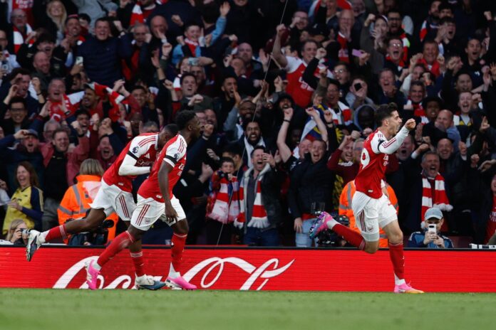 arsenal-gana-en-casa-y-acaricia-el-titulo-de-la-premier-league