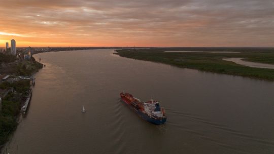 consorcio-kkr-advierte-a-la-casa-blanca-sobre-“sesgo”-en-subasta-de-10.000-millones-de-dolares-en-argentina
