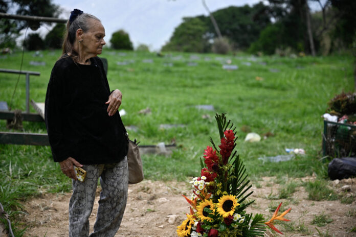 carmen-teresa-navas-desnudo-el-maltrato-del-estado-a-familiares-de-presos-politicos
