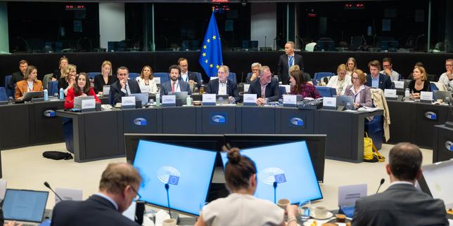 derechos-de-doble-persona:-los-europeos-validan-el-acuerdo-con-los-estados-unidos-y-poseen-la-garantia