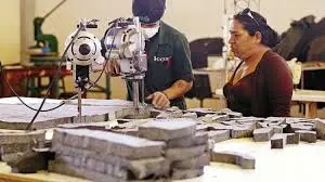 mipymes-reportan-escasez-de-materias-primas-por-bloqueos