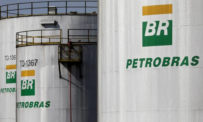 auditor-de-brasil:-petrobras-pago-demasiado-e-invirtio-muy-poco-en-2024