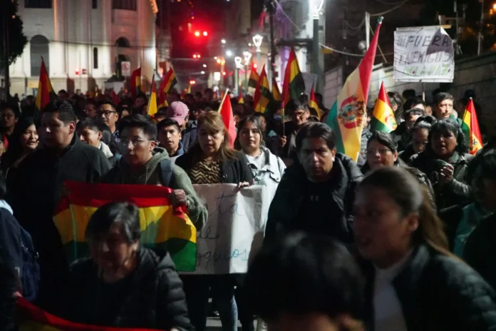 plataformas-civicas-se-movilizan-contra-bloqueos-en-tres-regiones