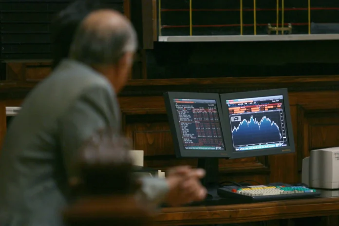 bolsa-de-valores-de-chile-salta-2,4%-y-recupera-perdida-del-pbi-en-una-sola-sesion