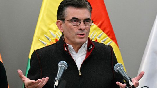 el-asediado-lider-boliviano-rodrigo-paz-promete-“escuchar”-a-los-manifestantes