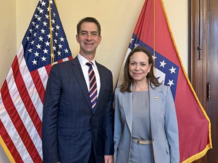 maria-corina-machado-se-reunio-con-el-senador-republicano-tom-cotton