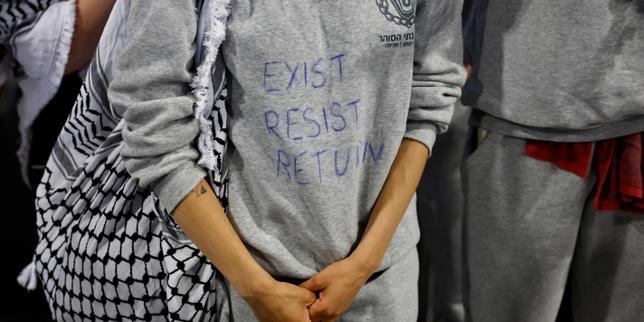 video-«-flottille-pour-gaza-»-:-los-militantes-franceses-denuncian-las-violencias-de-la-parte-de-los-soldados-israelies