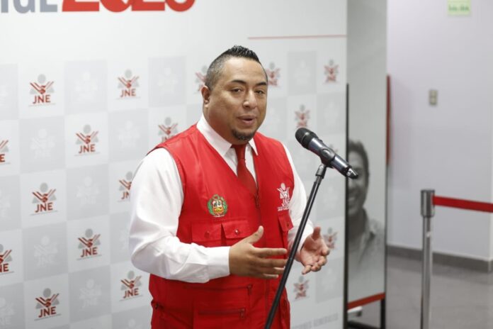 segunda-vuelta:-jne-tendra-2.500-fiscalizadores-en-lima-y-callao-para-verificar-llegada-de-material-electoral