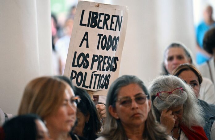 solo-43-de-300:-jep-denuncia-incumplimiento-en-la-excarcelacion-de-presos-politicos