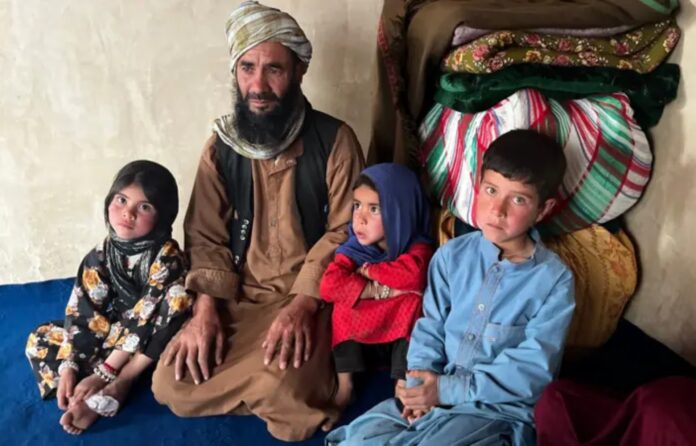 “vendi-a-mi-hija-de-5-anos-para-que-recibiera-tratamiento-medico”:-las-familias-que-se-enfrentan-a-decisiones-imposibles-en-afganistan