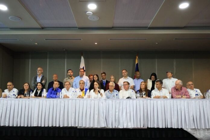 maria-corina-machado-se-reunio-con-lideres-de-la-oposicion:-¿quienes-asistieron?