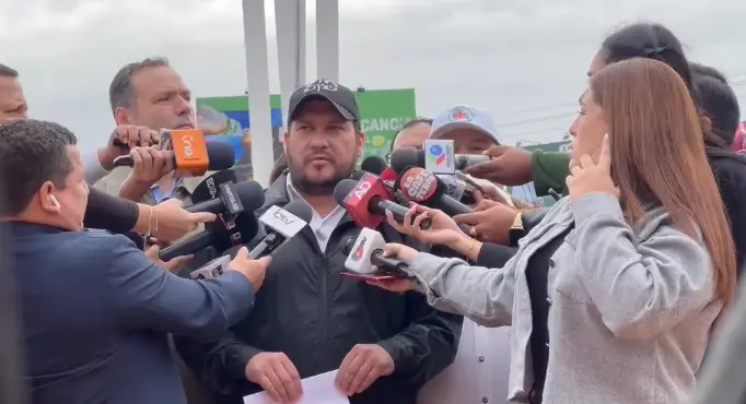 civicos-realizan-convocatoria-para-hacer-prevalecer-el-libre-transito