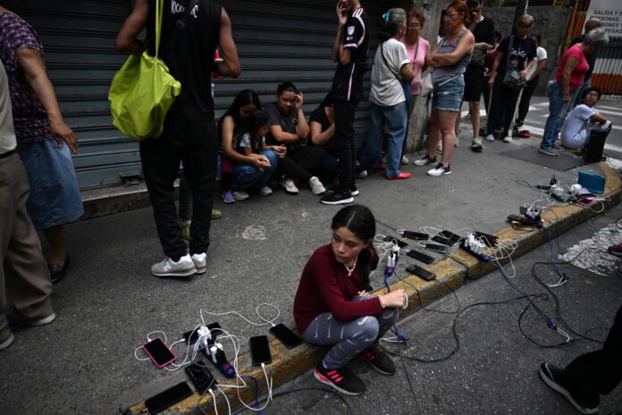 apagones-en-venezuela-afectan-la-educacion-y-la-salud-mental-de-ninos-y-adolescentes