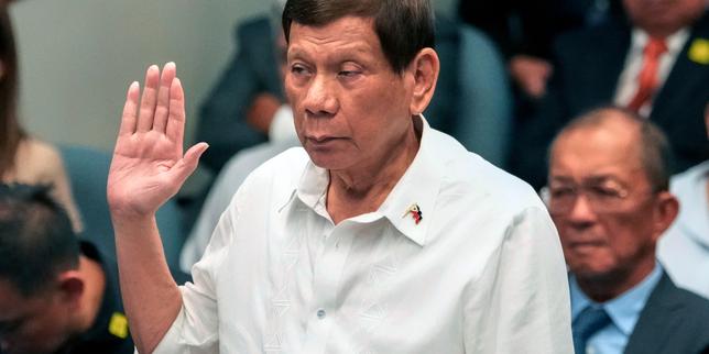 el-proceso-del-antiguo-presidente-de-filipinas,-rodrigo-duterte,-juez-por-el-cpi-para-crimenes-contra-la-humanidad,-debuto-el-30-de-noviembre.