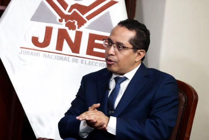 presidente-del-jne-sobre-segunda-vuelta:-“quizas-en-un-mes-estariamos-proclamando-los-resultados”