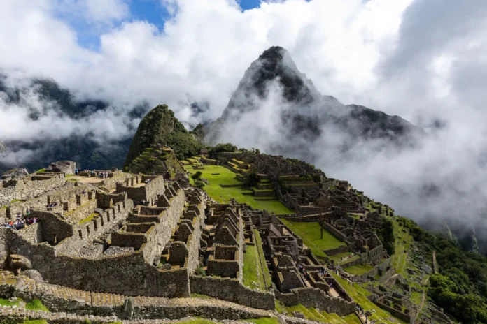 machu-picchu-corre-el-riesgo-de-perder-su-estatus-de-maravilla-mundial