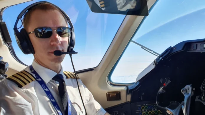 “tu-avion-se-desvia-1.000-millas”:-la-preocupante-guerra-invisible-del-gps-que-esta-alterando-el-transporte-aereo