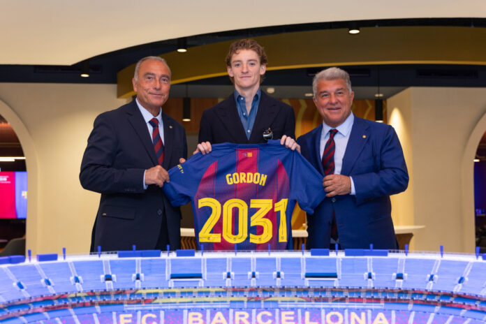 el-fc-barcelona-ficha-a-uno-de-los-goleadores-de-la-champions-league:-anthony-gordon